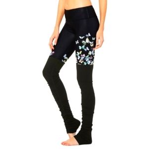 Alo Yoga Leggings 🦋